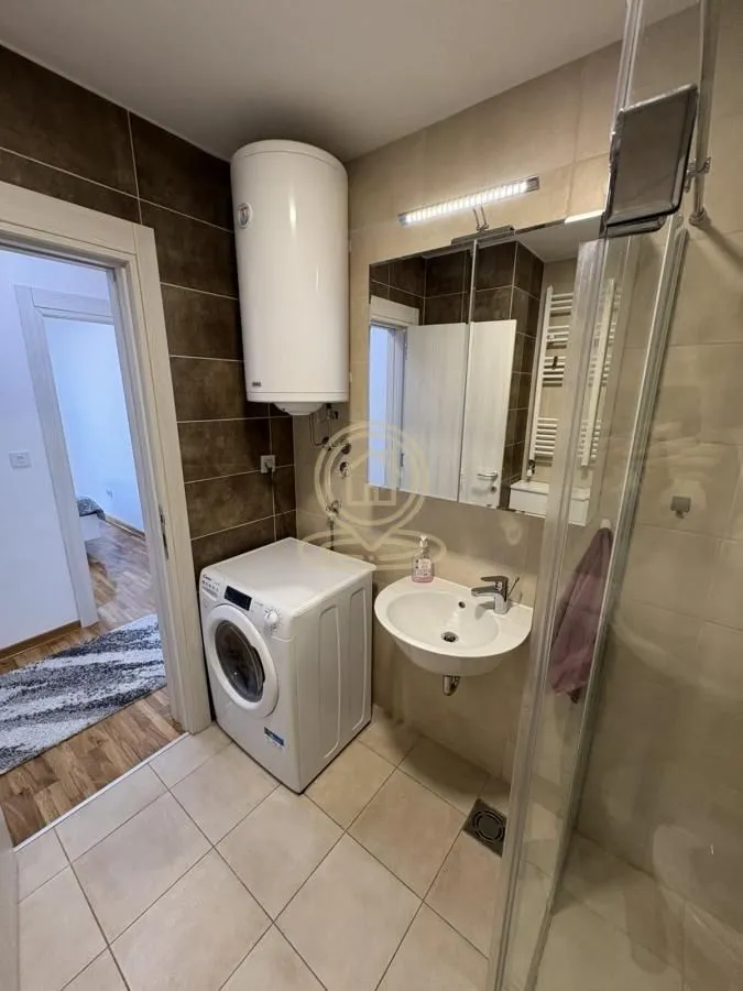Rent, two bedroom apartment, 52m², Hala Pionir, Palilula Sve Podlokacije