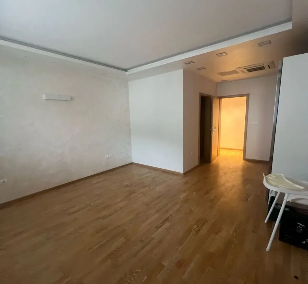 Izdavanje, stan, 90m², Budva, Crna Gora