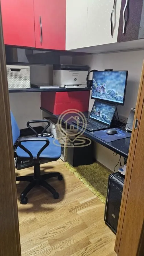 Rent, four bedroom apartment, 126m², Grbavica, Novi Sad Sve Podlokacije