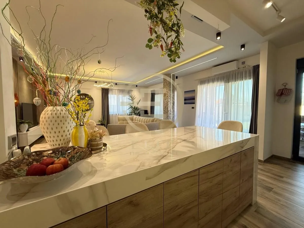 Sale, house, 165m², Petrovaradin, Novi Sad