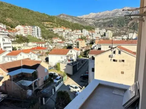 Sale, three bedroom apartment, 79m², Bečići, Budva