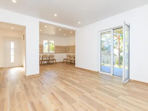 Sale, house, 123m², Šušanj, Bar - image 11