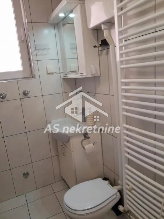 Rent, three bedroom apartment, 80m², Čukarica, Beograd