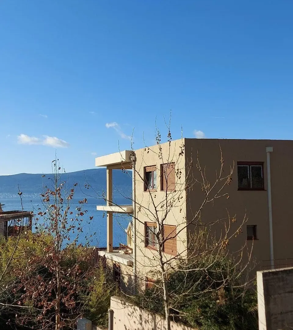Prodaja, dvosoban stan, 100m², Donja Lastva, Tivat