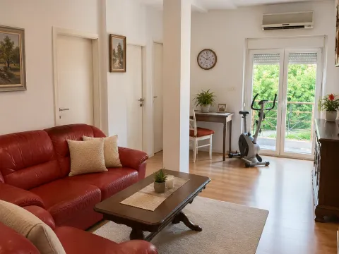 Sale, house, 200m², Nikšić, Crna Gora - image 17