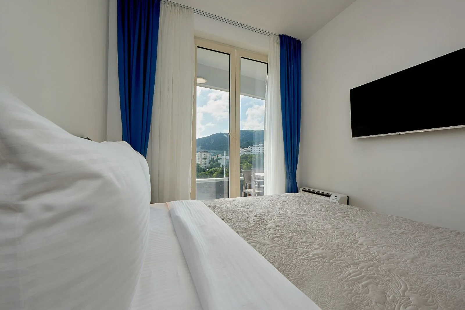 Sale, two bedroom apartment, 67m², Bečići, Budva