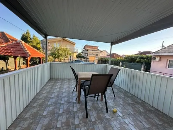 Rent, house, 70m², Tološi, Podgorica