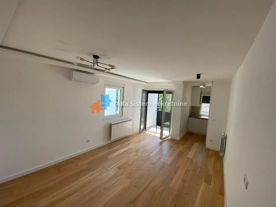 Izdavanje, trosoban stan, 52m², Lekino Brdo, Voždovac Sve Podlokacije