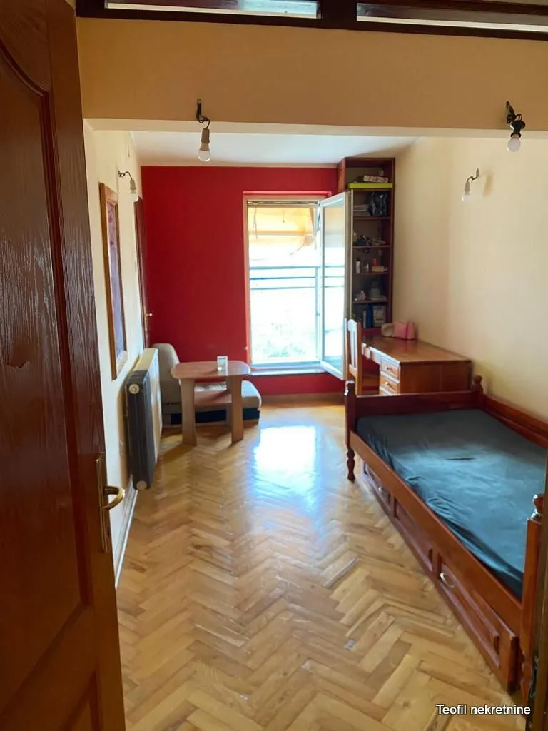 Sale, four bedroom apartment, 84m², Stari Grad, Beograd