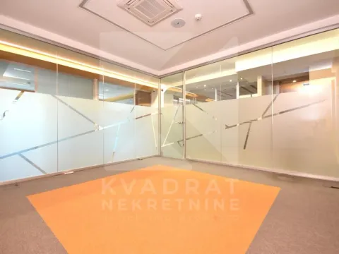 Prodaja, poslovni prostor, 391m², Preko Morače, Podgorica - image 8