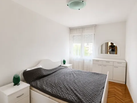 Izdavanje, dvosoban stan, 60m², Zagorič, Podgorica - image 4