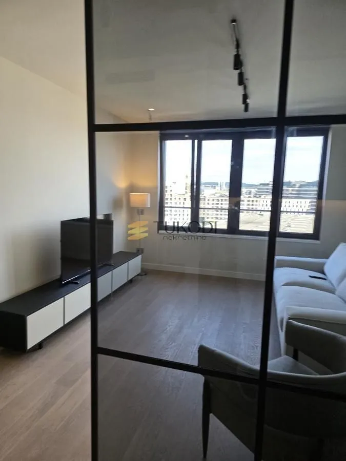 Izdavanje, jednosoban stan, 33m², Novi Beograd Sve Podlokacije, Beograd