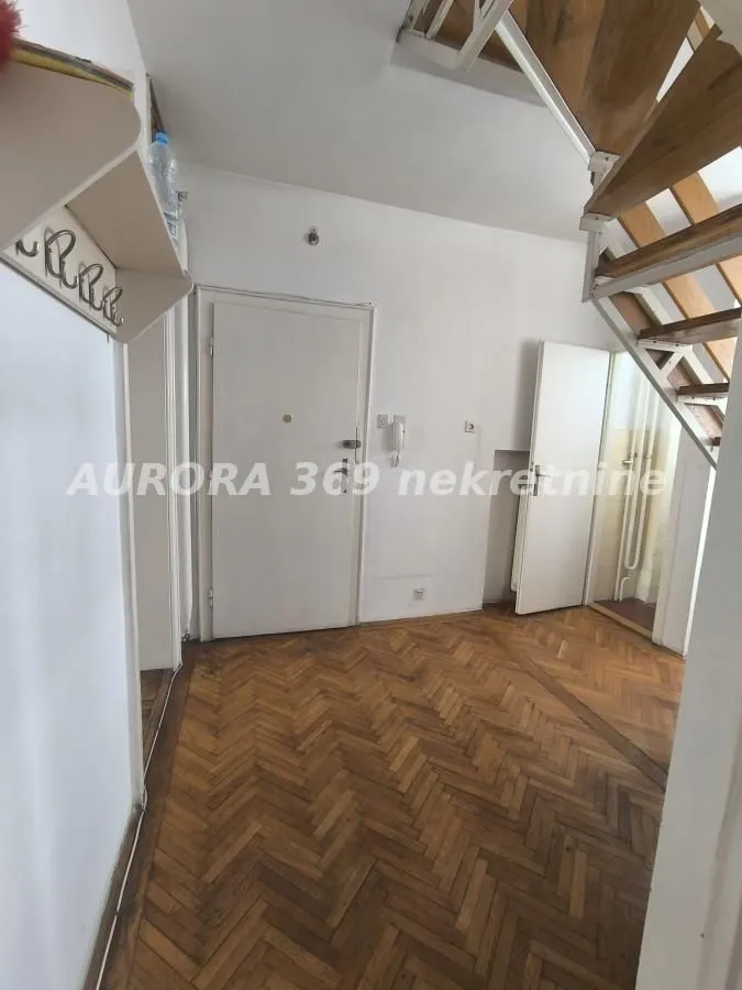 Prodaja, dvosoban stan, 75m², Vračar Hram, Vračar Sve Podlokacije