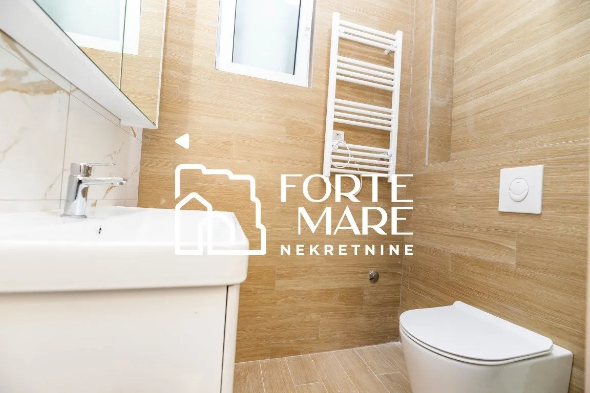 Prodaja, dvosoban stan, 74m², Đenovići, Herceg Novi