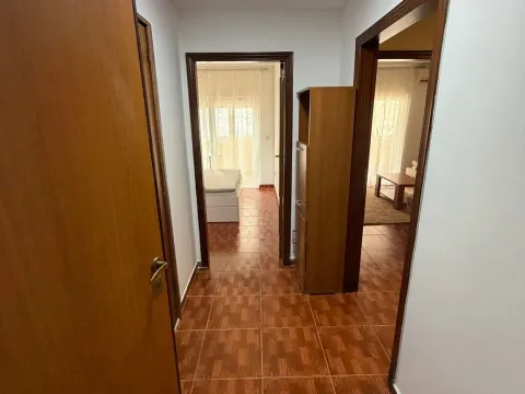 Izdavanje, jednosoban stan, 55m², Lazi, Budva - image 20