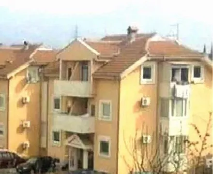 Prodaja, jednosoban stan, 40m², Zelenika, Podgorica