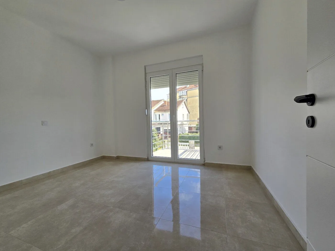 Rent, office space, 337m², Stari Aerodrom, Podgorica