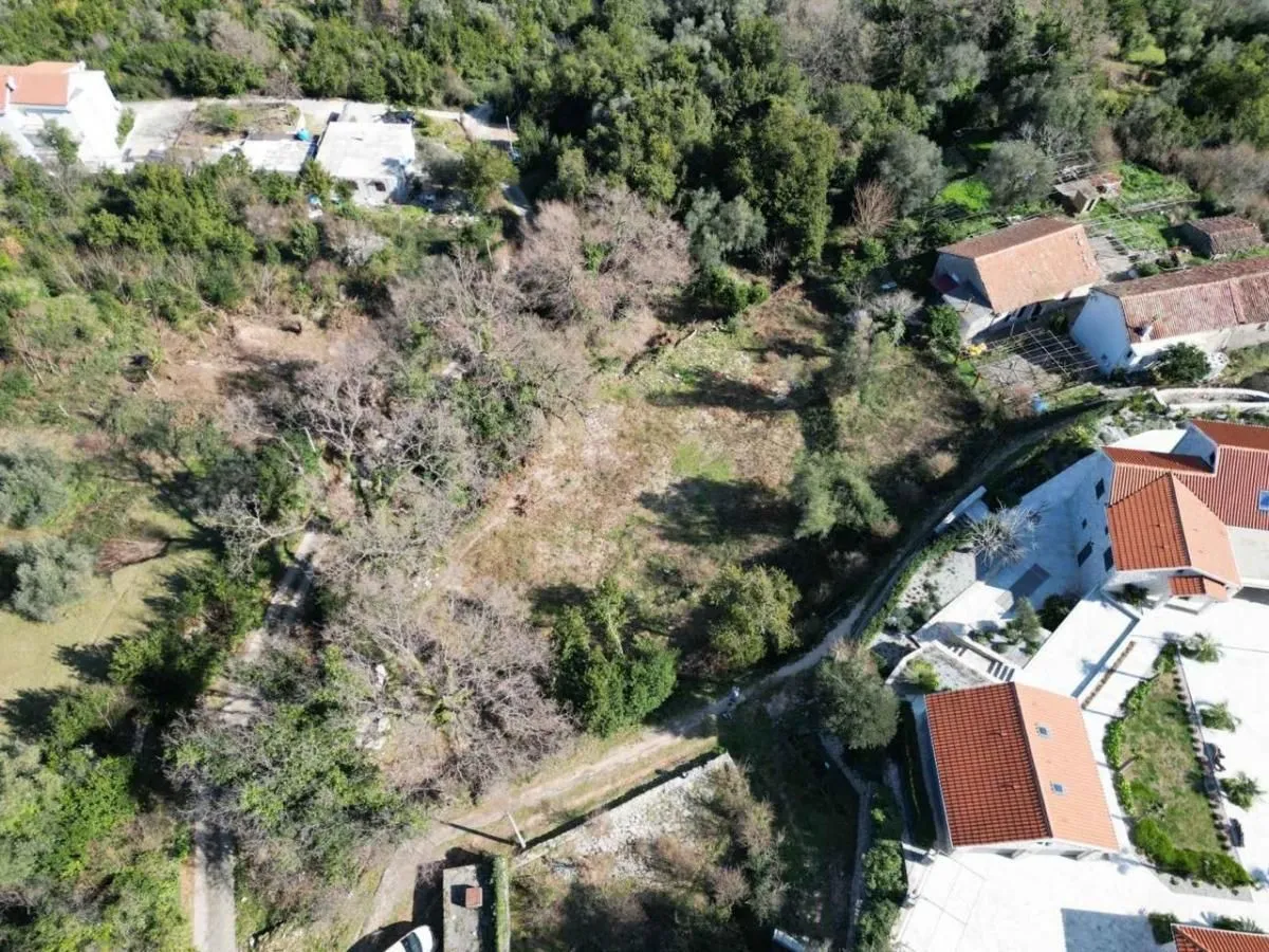 Prodaja, plac, 2500m², Kotor, Crna Gora