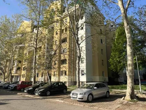 Sale, three bedroom apartment, 70m², Brace Jerković, Voždovac Sve Podlokacije - image 8