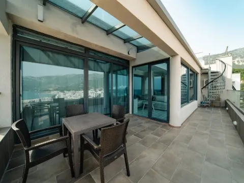 Prodaja, trosoban stan, 233m², Budva, Crna Gora - image 11