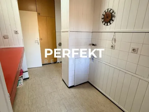 Sale, three bedroom apartment, 77m², Banjica, Voždovac Sve Podlokacije - image 14