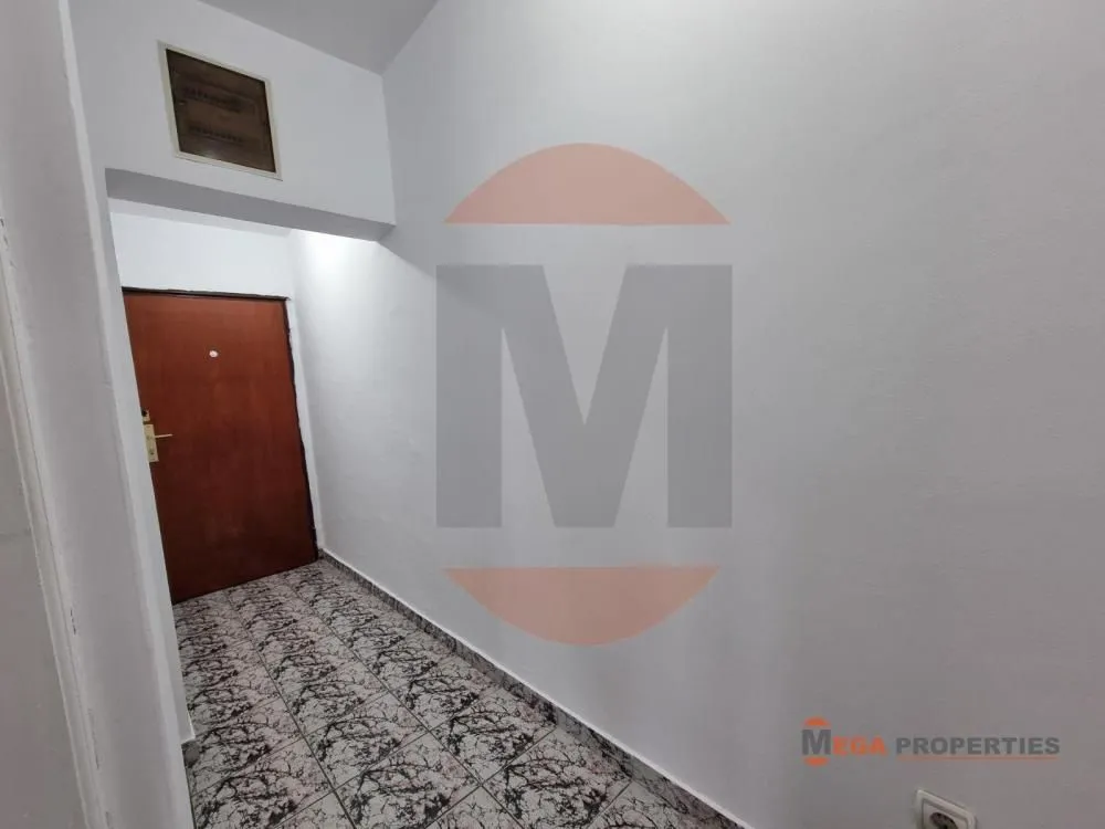 Sale, three bedroom apartment, 60m², Voždovac Sve Podlokacije, Beograd