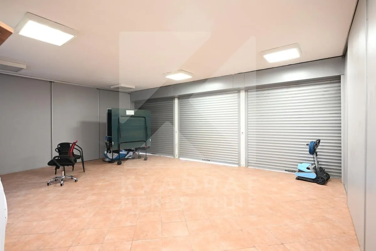 Rent, house, 250m², Tološi, Podgorica