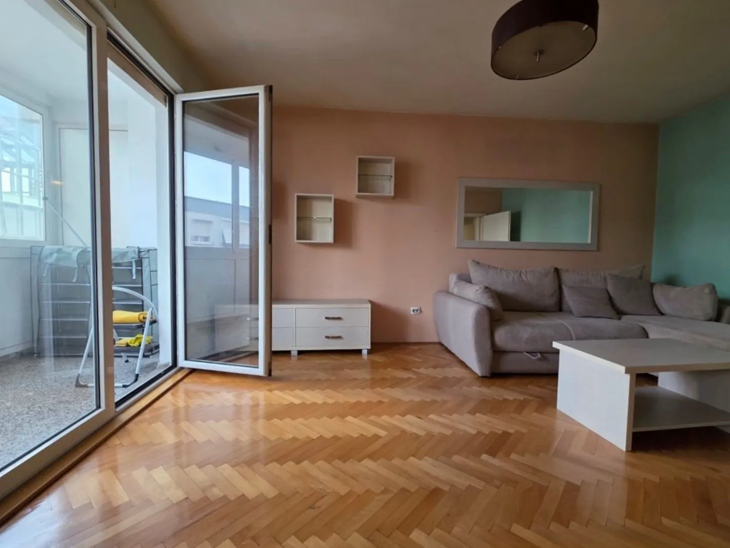 Sale, one bedroom apartment, 44m², Centar, Podgorica