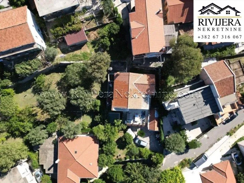 Prodaja, kuća, 190m², Dobrota, Kotor