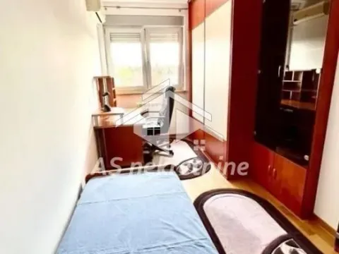 Izdavanje, trosoban stan, 70m², Banovo Brdo, Beograd - image 9