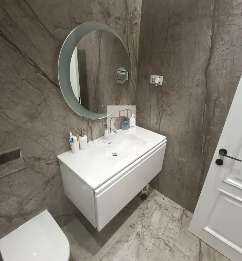 Rent, three bedroom apartment, 90m², Savski Venac, Beograd