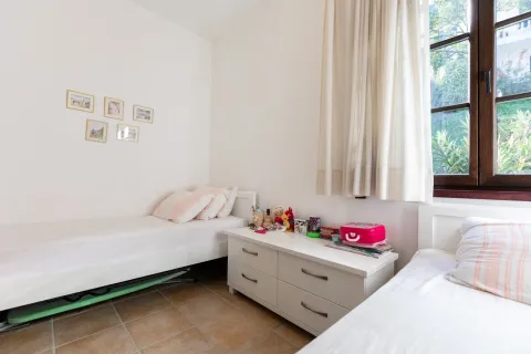 Prodaja, dvosoban stan, 101m², Kostanjica, Kotor - image 13