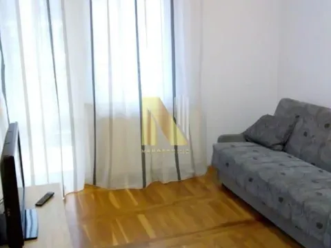 Izdavanje, jednosoban stan, 35m², Socijalno, Novi Sad Sve Podlokacije - image 2