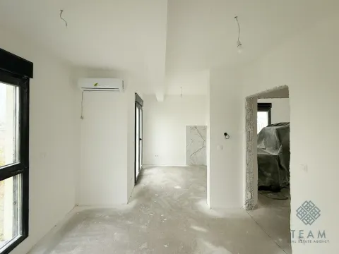 Prodaja, jednosoban stan, 32m², Kod Big Fashion-a, Podgorica - image 3