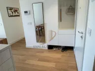 Izdavanje, trosoban stan, 76m², Savski Venac, Beograd - image 13