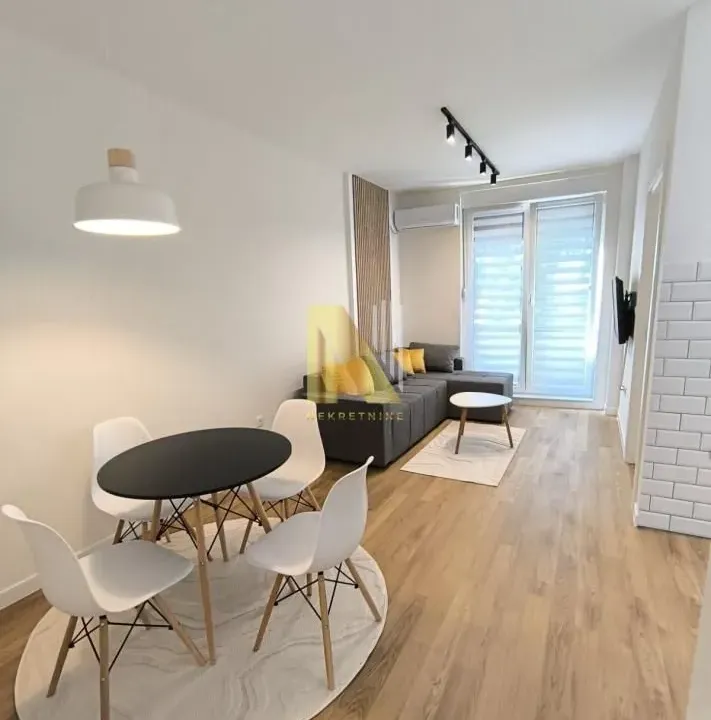 Izdavanje, jednosoban stan, 37m², Kej, Novi Sad Sve Podlokacije