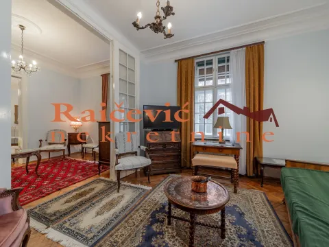 Prodaja, četvorosoban stan, 120m², Centar, Stara Pazova - image 12