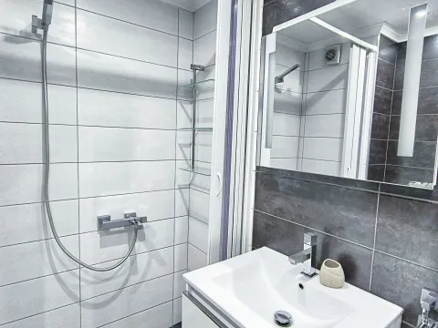 Stan-na-dan, jednosoban stan, 30m², Centar, Bar - image 10
