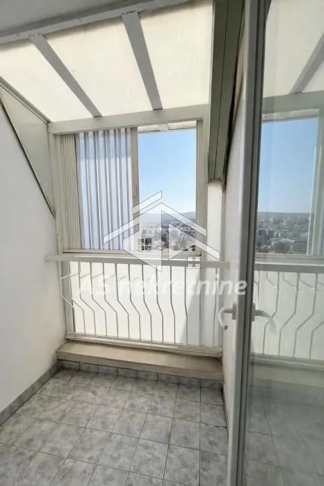 Rent, three bedroom apartment, 80m², Voždovac Sve Podlokacije, Beograd