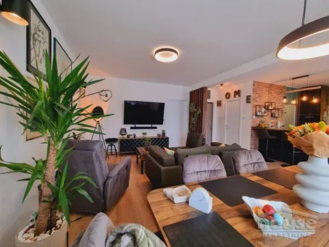 Prodaja, četvorosoban stan, 100m², Adice, Novi Sad Sve Podlokacije - image 13