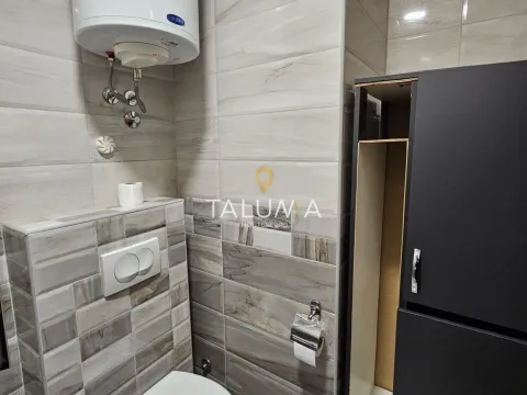 Izdavanje, dvosoban stan, 56m², City Kvart, Podgorica - image 7