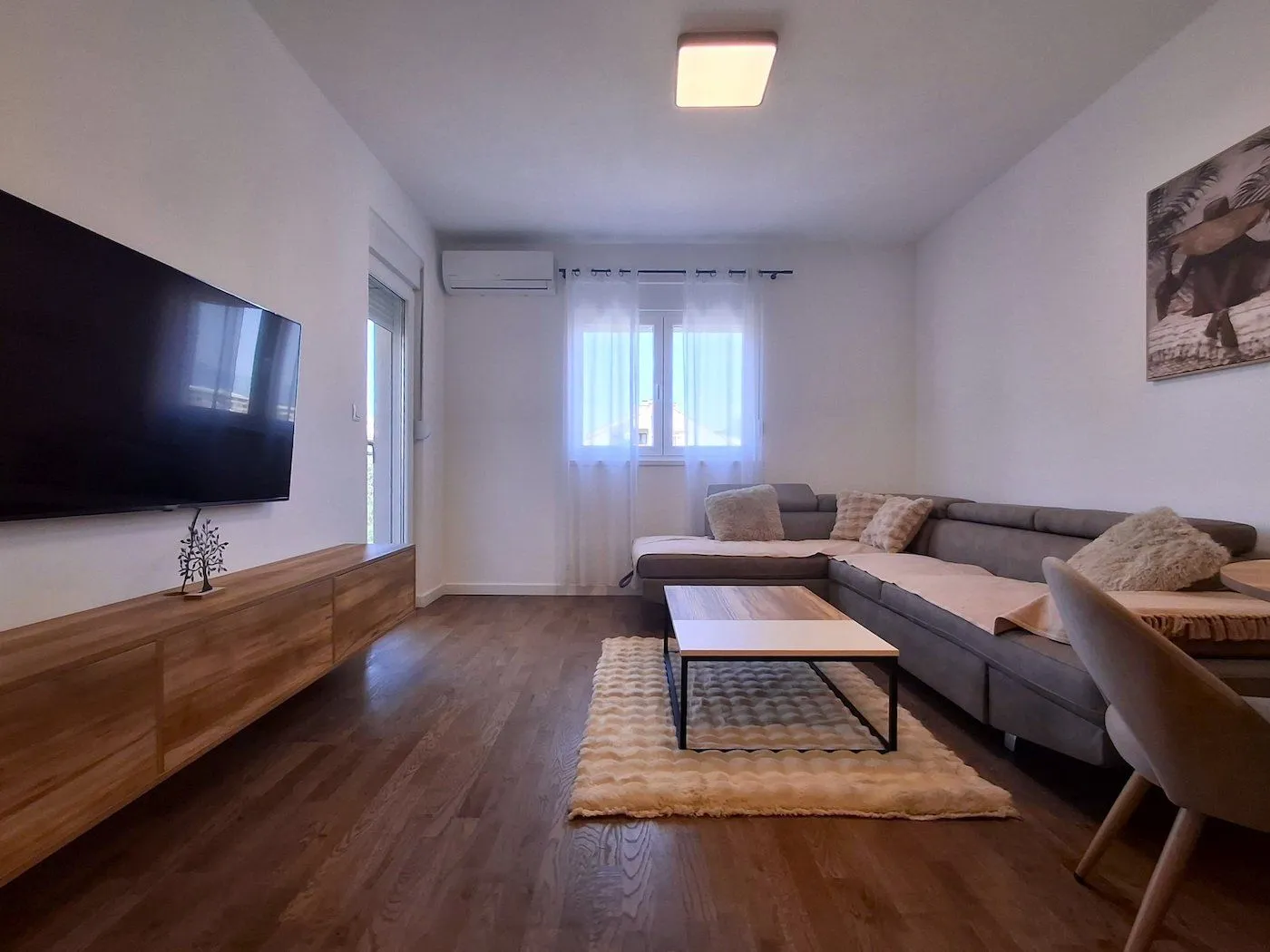 Rent, apartment, 46m², Stari Aerodrom, Podgorica