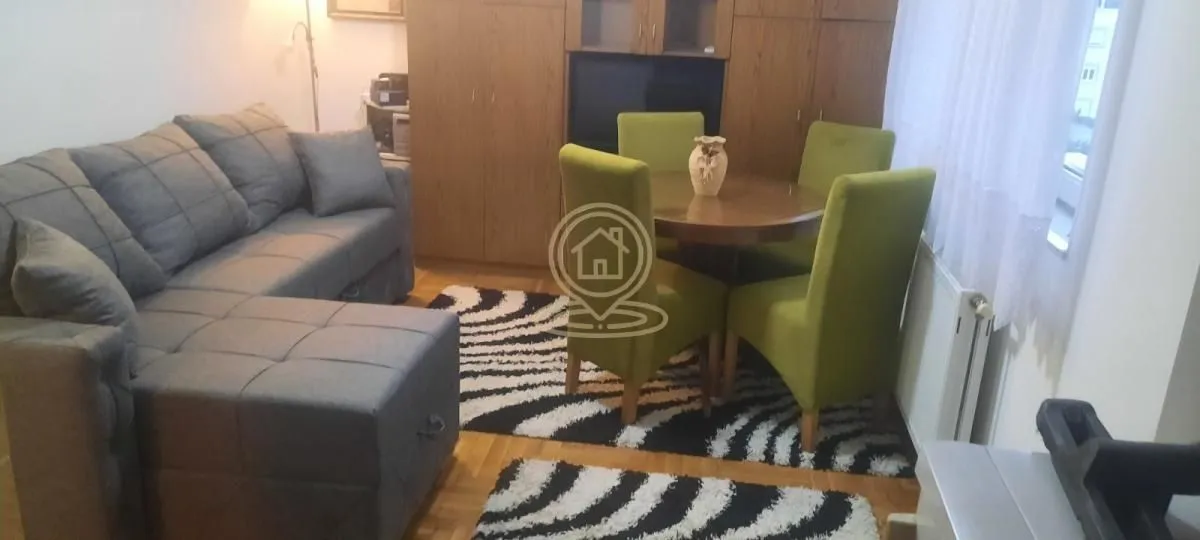 Izdavanje, jednosoban stan, 32m², Grbavica, Novi Sad Sve Podlokacije