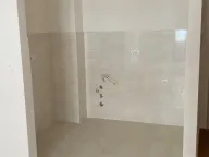 Izdavanje, jednosoban stan, 40m², Central Point, Podgorica - image 3