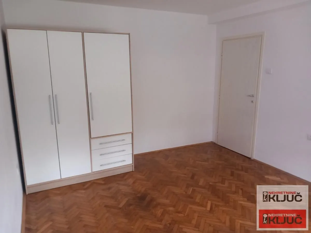 Prodaja, jednosoban stan, 31m², Bulevar Oslobodjenja, Novi Sad Sve Podlokacije
