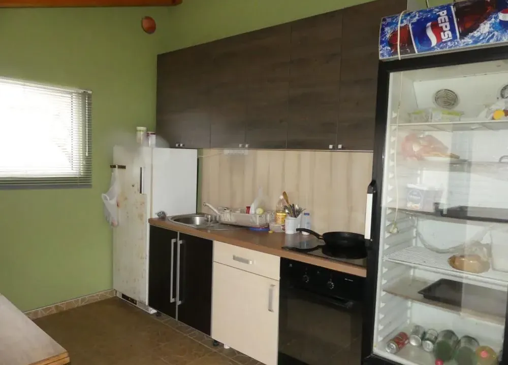 Prodaja, kuća, 169m², Trnava, Jagodina