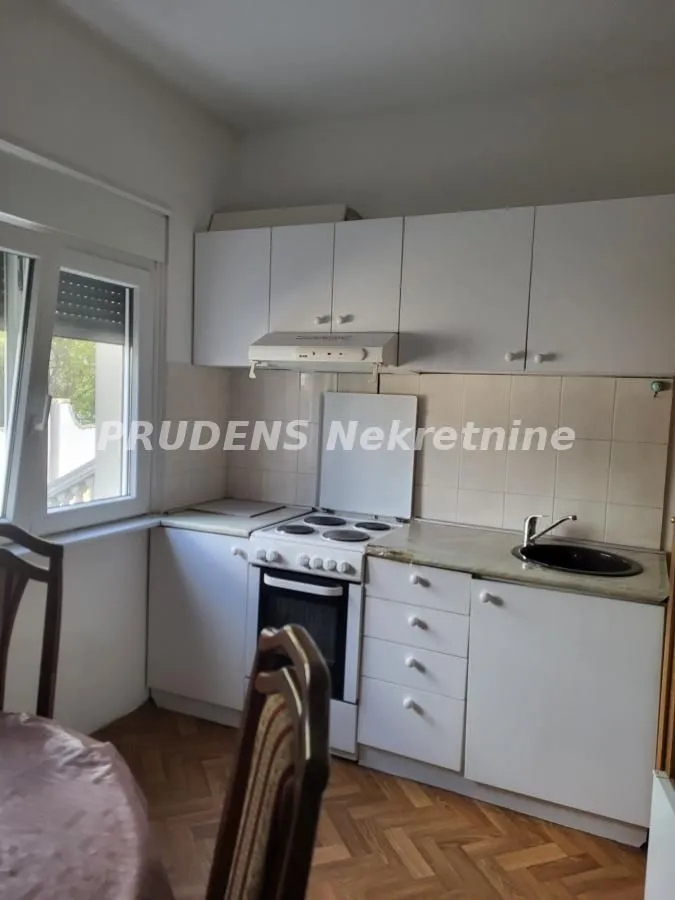 Rent, two bedroom apartment, 60m², Bezanijska Kosa 1, Bežanijska Kosa Sve Podlokacije