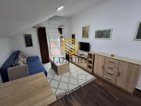 Rent, studio apartment, 25m², Dalmatinska ulica, Podgorica - image 5