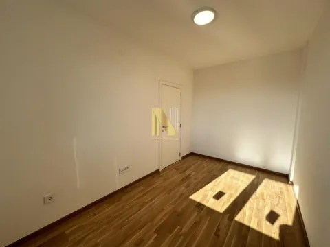 Izdavanje, jednosoban stan, 42m², Avijatičarsko naselje, Novi Sad Sve Podlokacije - image 5