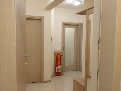 Izdavanje, dvosoban stan, 73m², City Kvart, Podgorica - image 6